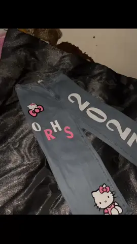 #hellokitty #jeans #peprally #xyzbca #fyp 