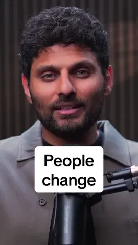 🚨Brand new episode🚨on 5 tips that will change the way you look at relationships forever is out NOW on all platforms 🎙️ Search ‘Jay Shetty Podcast’ to watch or listen today!