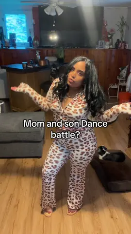 No one can beat our mom and son duo lol who can dance battle us?!!! #dancebattlechallenge 