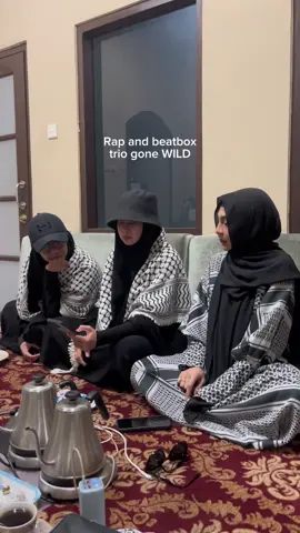 Kenangan masa rehat dalam #SumudNusantara di Jakarta baru-baru ni. Amacam korang rasa? @Heliza Helmi @Zizi Kirana  #hazwanihelmi #helizahelmi #zizikirana