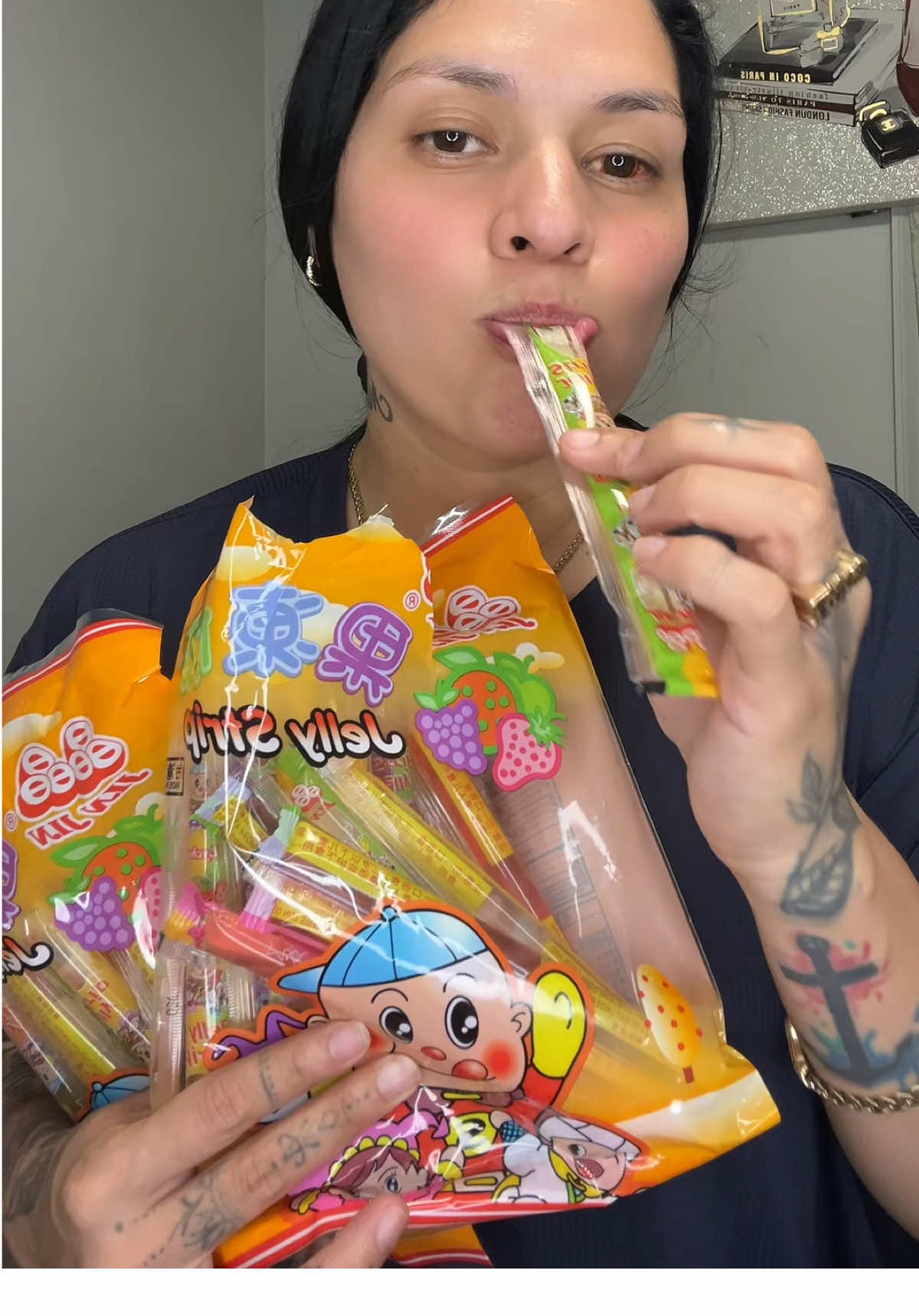 #tiktokshop #yami JinJin - Tira de gelatina, sabores surtidos, dulce, 400 g/14.10 oz por paquete, bajo en calorías, 0 grasas, refrigerio para compartir en fiestas, postre, fruta jugosa y divertida #jinjin 
