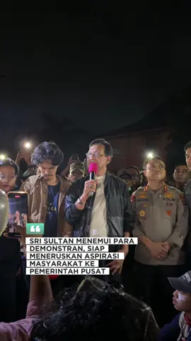 Momen Sri Sultan menemui para Demonstran di Polda DIY malam 29 Agustus 2025 