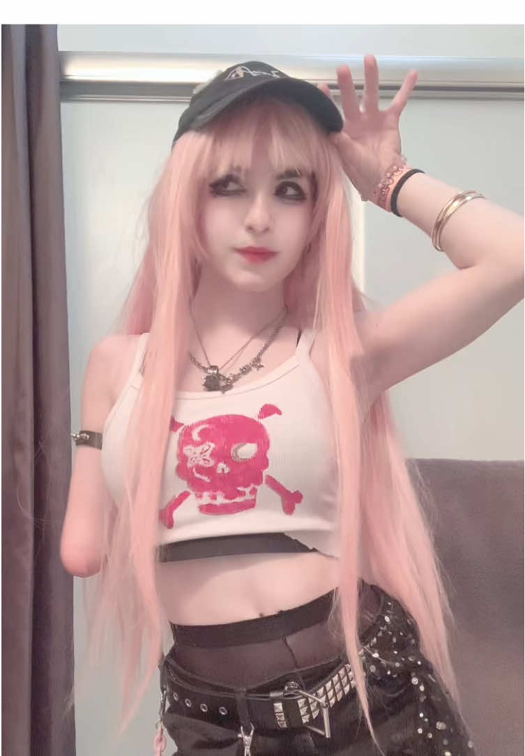 Cheesy ah affects #moricalliope #calliopemori #hololive #hololiveen #cosplaygirl 