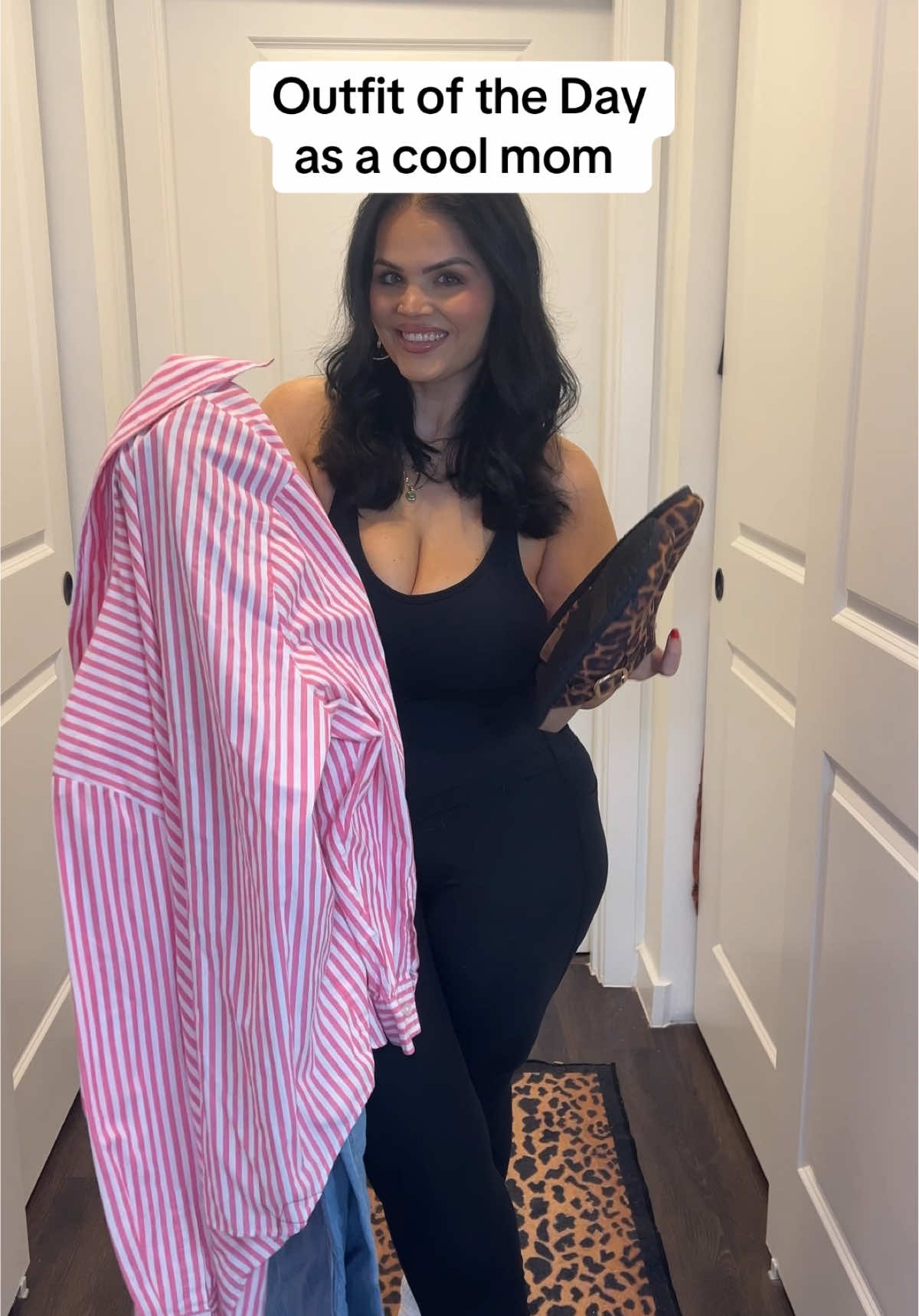 I needed up changing the jeans and loosening the button down for a more relaxed look but this is a different way of styling it #coolmomoutfit #outfitoftheday #OOTD #weekendoutfit #casualoutfits #size14 #personalstyle 