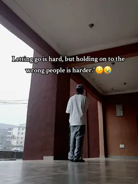 😞