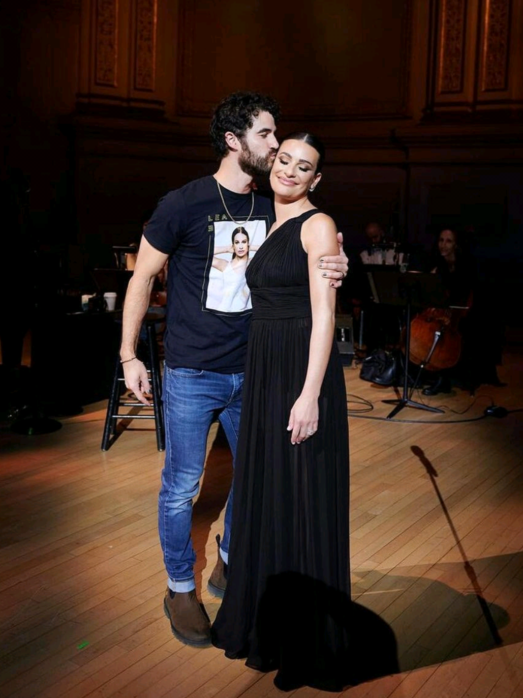 Sweet understanding, Seymour's your friend... #darrencriss #leamichele #broadway #gleecast #glee 