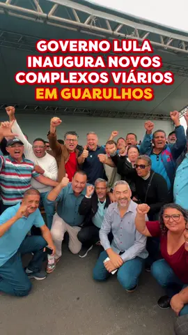 Com o apoio do @Presidente Lula e do ministro Renan Filho, estamos entregando mais um grande investimento na nossa cidade: o viaduto que vai ligar a pista expressa da Dutra ao aeroporto. E não para por aí: vem aí também o complexo viário que vai ligar a Dutra à Fernão Dias — um pacote completo de obras que vai desafogar o trânsito e melhorar a mobilidade em toda a região. Já foi o novo Trevo de Bonsucesso, agora esse novo acesso, e a cada poucos meses novas entregas estão acontecendo. Só nessa região, são R$ 1,4 bilhão investidos pelo governo federal para garantir qualidade de vida e desenvolvimento para Guarulhos e Alto Tietê. Depois de anos sem investimento, Guarulhos voltou ao mapa das grandes obras com Lula. E isso é só o começo! 💪🇧🇷 #Guarulhos #Obras #Lula #Mobilidade #GovernoFederal    