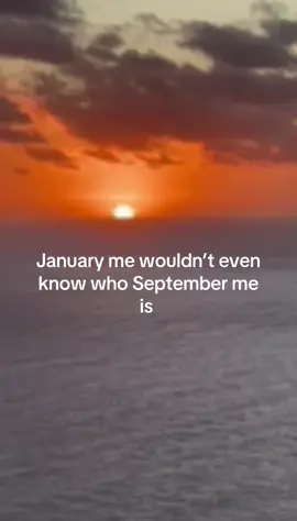 If January me walked into September me, I don’t think she’d even recognise her. ✨ The goals I set back then aren’t just words on a vision board anymore they’ve grown into real habits, real joy, and the kind of friendships and relationships that feel like sunshine. Here’s to thriving, not just surviving, and to enjoying the life we’re building one season at a time. 🌿💫