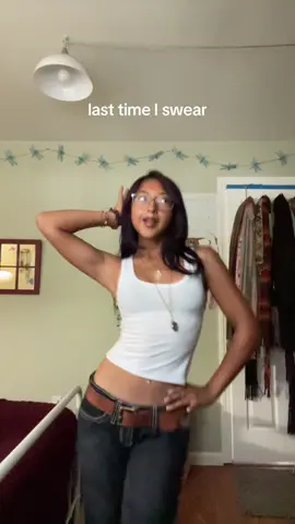 Is this better? Idk but this is my last time doing this dance😅@Gap @KATSEYE dc:@Robbie Blue #fyp #dance #OOTD #gap #katseye 