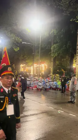 Mấy anh TQ cao đều nghe tiếng bước chân quá đã..