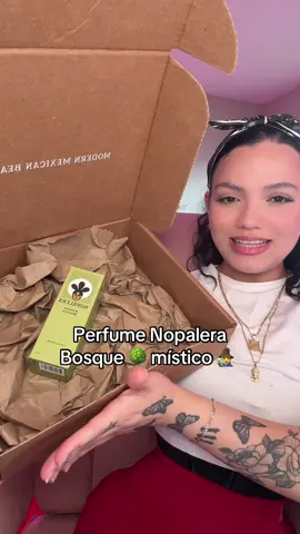 Perfumito nuevo y hoy probamos bosque místico 🌳 de @Nopalera #tiktokshopcreatorpicks #tiktokshoplabordaysale #kiikiimarie 