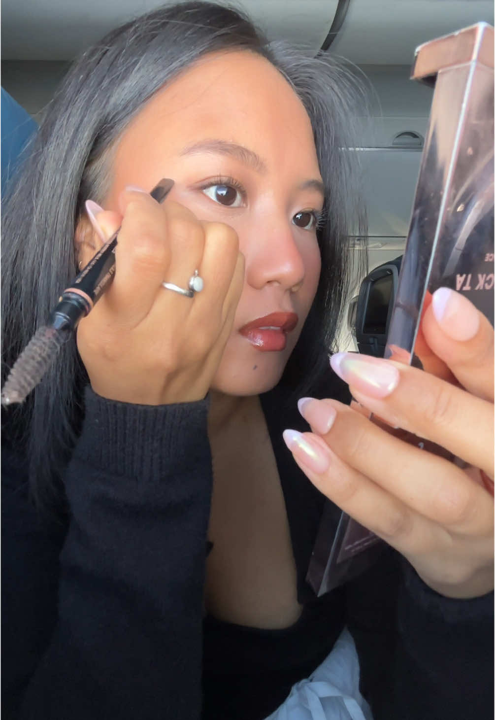 Turbulence was insane😮‍💨 💄@NYX Professional Makeup @elfcosmetics @Patrick Ta Beauty @Anastasia Beverly Hills @NARS Cosmetics #grwm #nepali #makeup #colorcorrector #patricktabeauty #elfcosmetics #nyx 