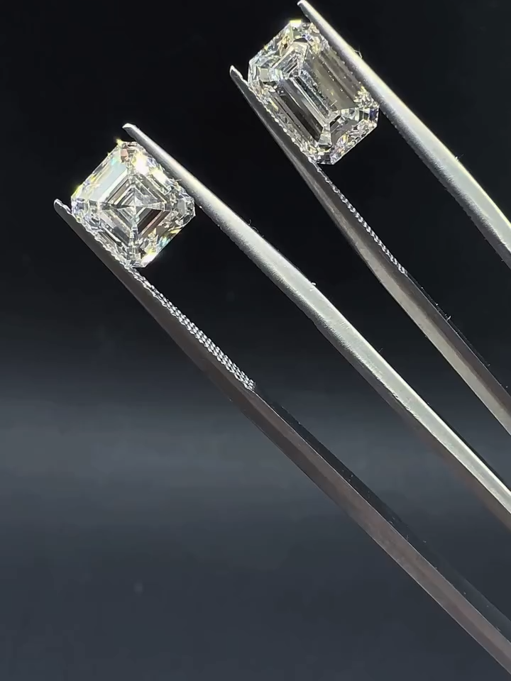 ✨ We’re heading to Antwerp, Belgium on October 11th ✨ the diamond capital of the world! 💎 This is where your dream diamonds are hand-selected straight from the source. Reserve your diamond now and be part of this incredible journey with us. We’re so excited to go and can’t wait to bring back something truly special just for you! #BlueWaterJewelers #HistoricStAugustine #AntwerpDiamonds #DreamDiamond #HandSelectedForYou