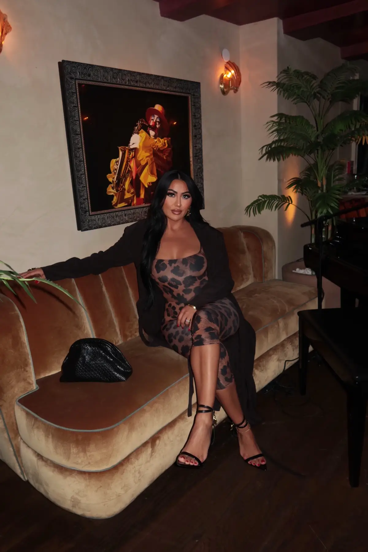 Ciao 🐆 @Naked Wardrobe 