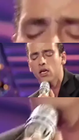 Così ti voglio ricordare Così tu vivi dentro me Così mi piace immaginare Che tu ci sei, sei sempre qui Perché ci sei Spero che, spero tanto possa essere così I miei pensieri dicono di sì I miei pensieri dicono… #ErosRamazzotti #DolceBarbara #MusicaAnni80 