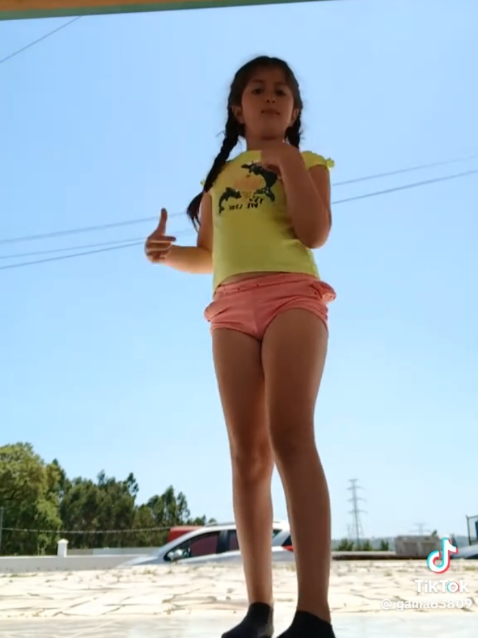 #danc #girl #toe #popcorn #gym 