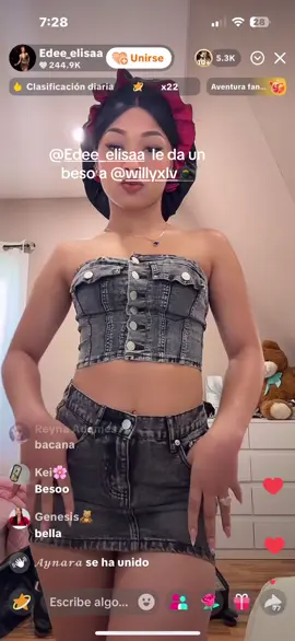 @Edee_elisaa besa a @willyxlv🥷 en live #live #clisp 