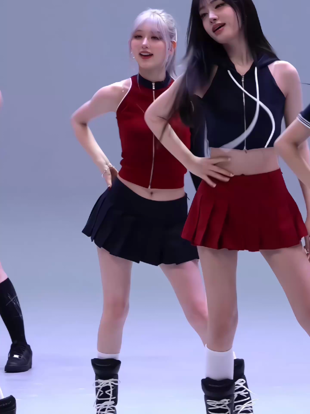 hoje eu tava fazendo prova e ai no meio um celular comecou a tocar all day do now united 😭😭😭 ai vei foi tao ridiculo rachei de rir #fyp #fancam #dafnecams #gaeul #ive 