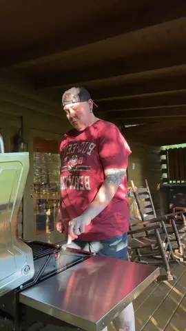Relaxing & Grilling Out #tennessee #grilling #Summer #burnbishburn