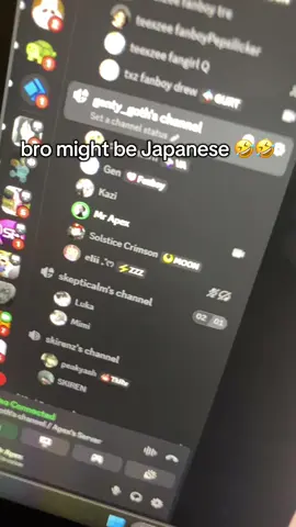 :9