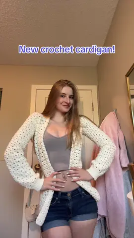 In love with this cardigan I just finished 😫🧶 #crochet #crochetpattern #crochetersoftiktok #handmade #outfitinspo 