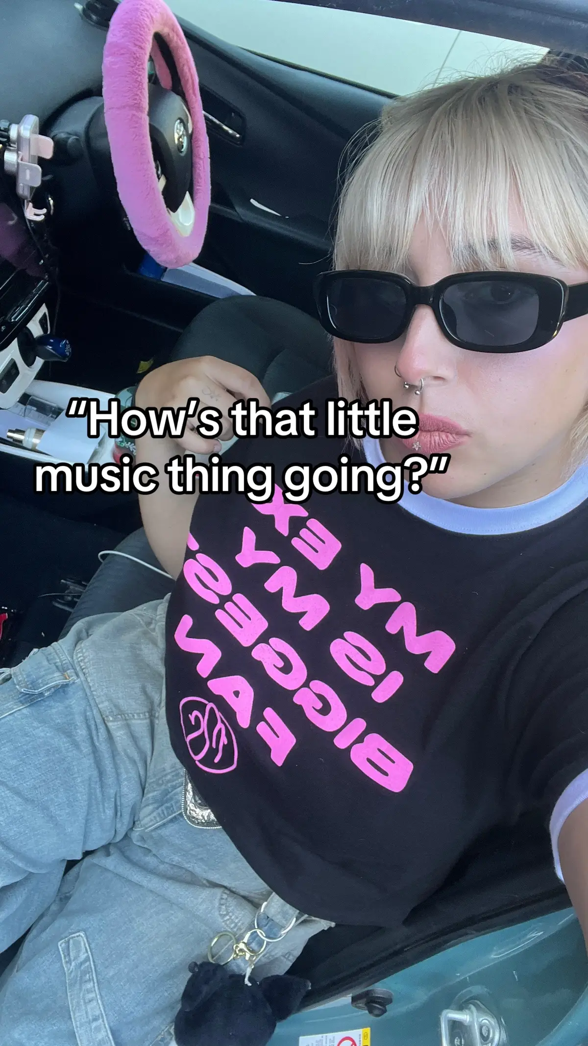 You can hear this full song by following the link in my bio 😻 SLAYYYY