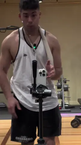 Esto va ser duro de ver pero es parte del proceso perder todo el progreso y volver a conseguirlo.  - - - #nicopiriz #Fitness #gymbro #entrenamiento #lesion 
