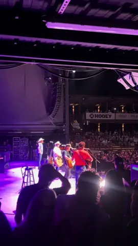 tbh I can’t stop watching this @randyrogersbandmusic #whitewateramphitheater