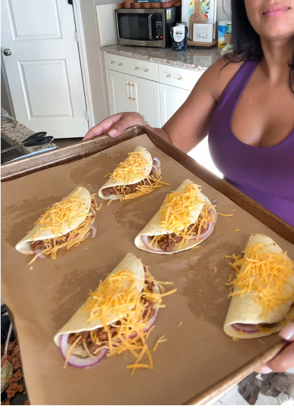 Baked Tacos #tacolover  Back-to-School Dinner: Crispy Baked Tacos  Easy, kid-approved, & delishhh Seasoned ground beef (S&P, paprika, cumin + my fave Golden Steer Sergio’s Seasoning & Outlaw Rub, no microplastics ) goes straight into tortillas brushed with olive oil. Add cheese & sliced onions, bake until crispy perfection.  The kids build their own toppings I like guac, sour cream, cilantro, jalapeños Save this quick taco recipe for your next busy night! #bakedtacos 