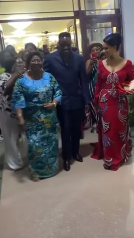 #JO2025 #tendance_sur_tiktok #mariagetraditionnel #congolaise🇨🇩🇨🇬 #juliaottombongo 