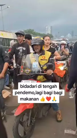 #yoursin#demodpr#bidadariditengahpendemo