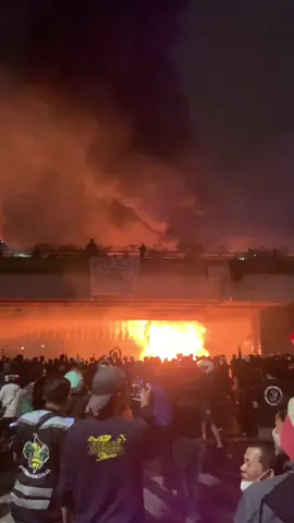 playoper senen ludes lautan apii🔥🔥#demojakarta  #demo  #viral  #fyp  #dpr 