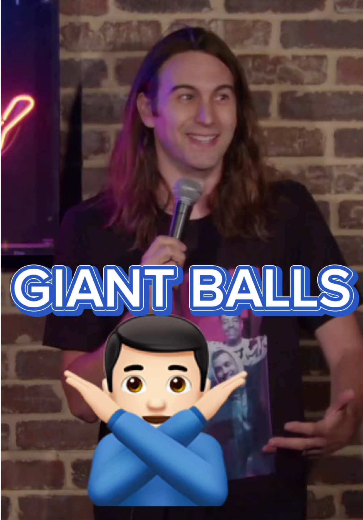 I had giant balls. It’s storytime!! #comedian #storytime #standup
