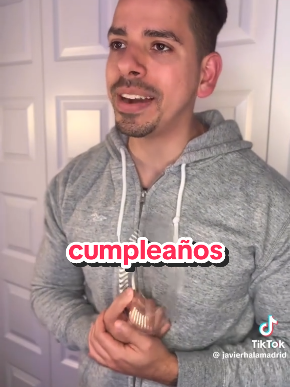 JavierhaLamadrid reacciona a un cumpleaños  #javierhalamadrid  @Rosabel Vivas🐘 