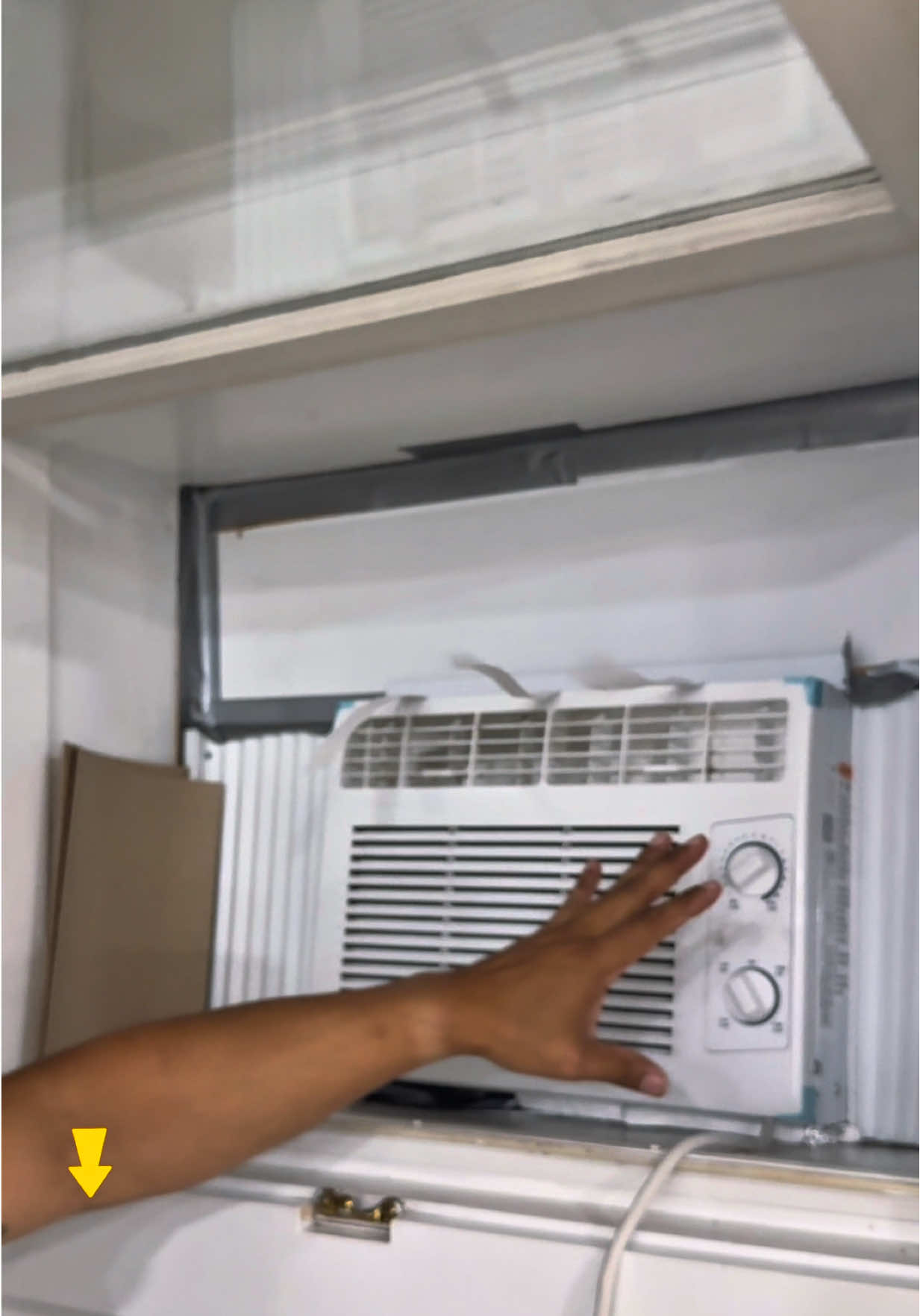 Midea 5.000 BTU EasyCool Aire de ventana pequeña Acondicionador - Enfríe hasta 150 pies cuadrados con controles mecánicos fáciles de usar y filtro reutilizable, perfecto para dormitorio pequeño, sala de estar, oficina en casa, ofertas para sus días, regalo #tiktokshoplabordaysale #tiktokshopbacktoschool #tiktokshopcreatorpicks #aireacondicionado #airedeventana  
