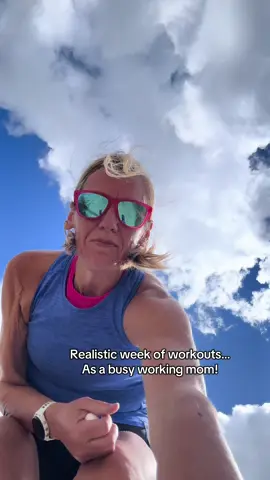 Here’s a look at a realistic week of workouts as a busy working mom!  Between work, school starting and football practice!  I broke up some runs, focused on having fun and made sure I got some me time!  #workout #realistic #mom #Running #runtok 