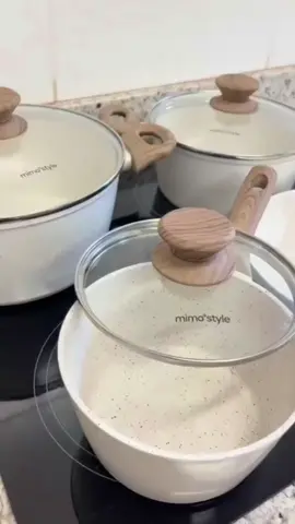 Panelas com revestimento em cerâmica  #panelas #panelaslimpas #cozinhaorganizada 