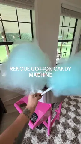 Why did I wait so long to get a cotton candy machine 🎡🍬 #cottoncandymachine #cottoncandy #cottoncandyathome #tiktokshoplabordaysale #tiktokshopcreatorpicks 