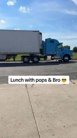 #trucker #international #fyp #trucking #lunch @Edwin @Efren Vazquez96 