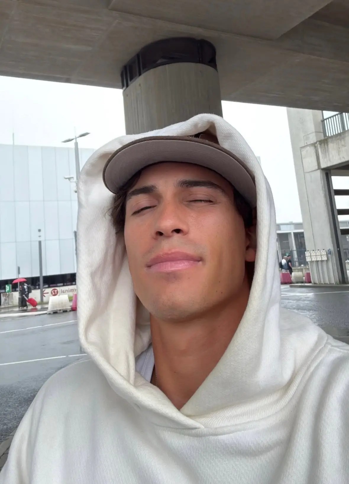 @Tim Schaecker 🥰😍😘👩🏽‍❤️‍💋‍👨🏻💍❤️ #timschaecker #elevatorboys 