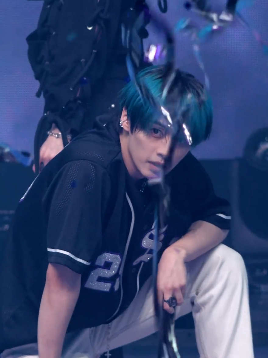 Stray Kids CEREMONY Fancam Lee Know 250828 At Mnet M Countdown #fyp #straykids #ceremony #leeknow 