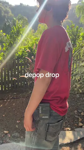 DEPOP RN #90s #vintage #hollister #americaneagle 