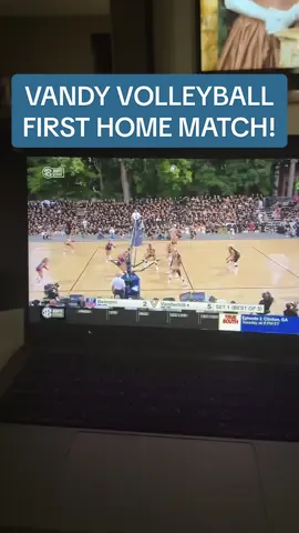 My hotel tv doesn’t get SECN but could not miss this epic volleyball match! #ncaavolleyball #vandyvolleyball 