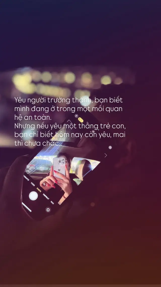 Yêu người trưởng thành, bạn biết mình đang ở trong một mối quan hệ an toàn.  Nhưng nếu yêu một thằng trẻ con, bạn chỉ biết hôm nay còn yêu, mai thì chưa chắc..#vairal #xuhuongtiktok 
