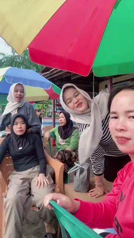 Tmbh gumpul dengan anak dare trus 😜menyala besti ku🤪😂😂
