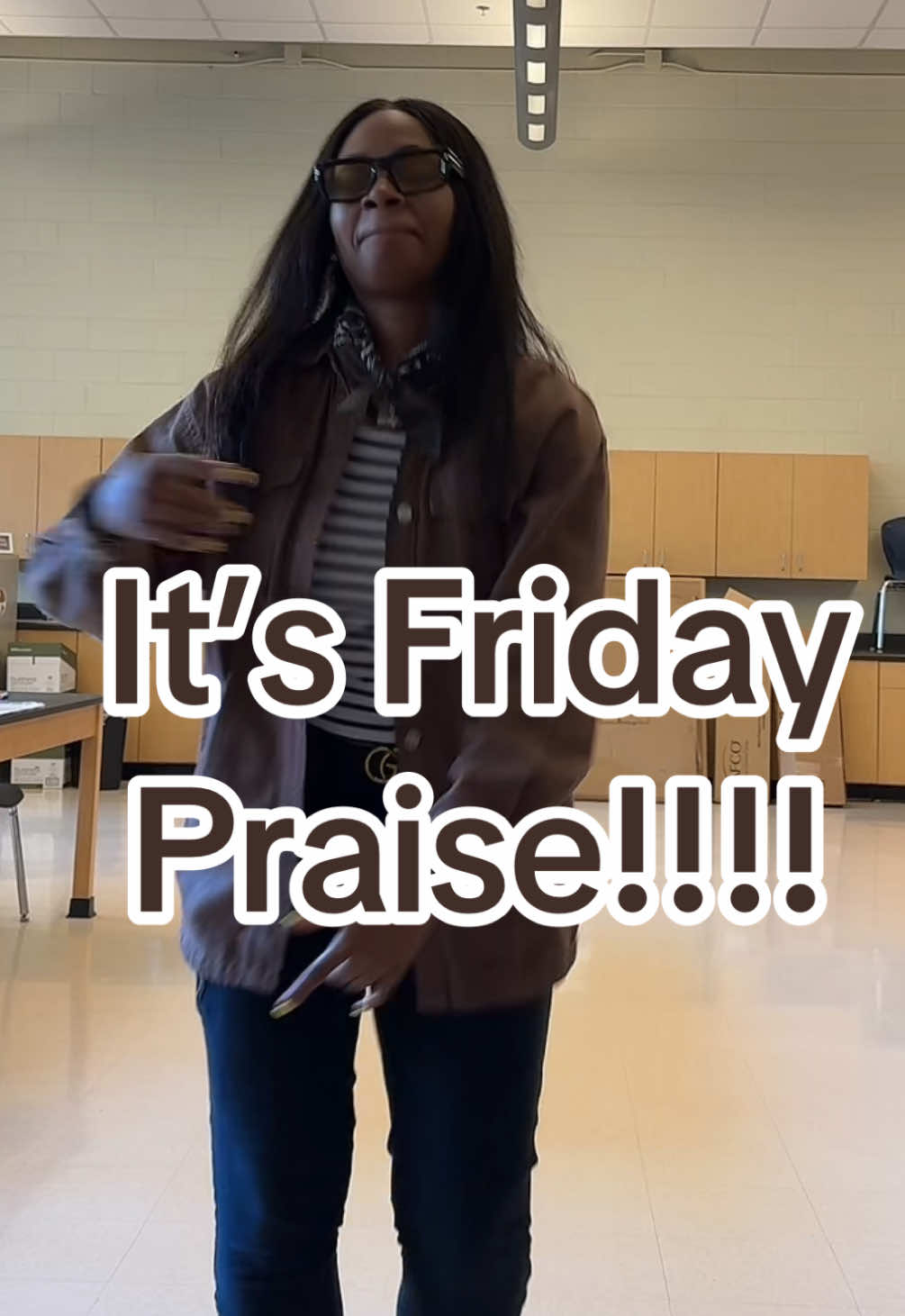 🏋️‍♀️I made it to see Friday….There is a Praise!!! But wait, this speed is straight work out speed!!! Lawd!!!! 1 take, that’s all… whewwww TIED! It has been officially added to the workout playlist 🤣 thanks @D Tha Producer for the cardio praise! But check out the testimony… He Is A Healer! #Fy #praisebreak #HEALER #praiseGod #ParalzedToPraise 