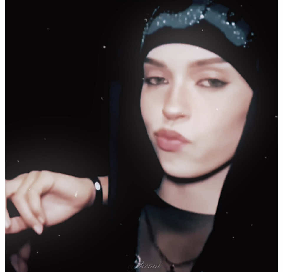 #DANIELA || that damn beanie.. || #danielaavanzini #edit #katseye #futchiela || 🏷️: @daniela avanzini scp: me // cc: hwrtills 