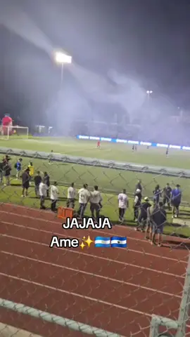 jajajjaajaja 🤣🫶🤣#gabrielurbina21 #nicaragua🇳🇮❤️✨️ #elsalvador🇸🇻 🤗
