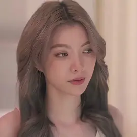 making her territory🤭 #lingorm #linglingkwong #ormkornnaphat #onlyyoutheseries #onlyyou 