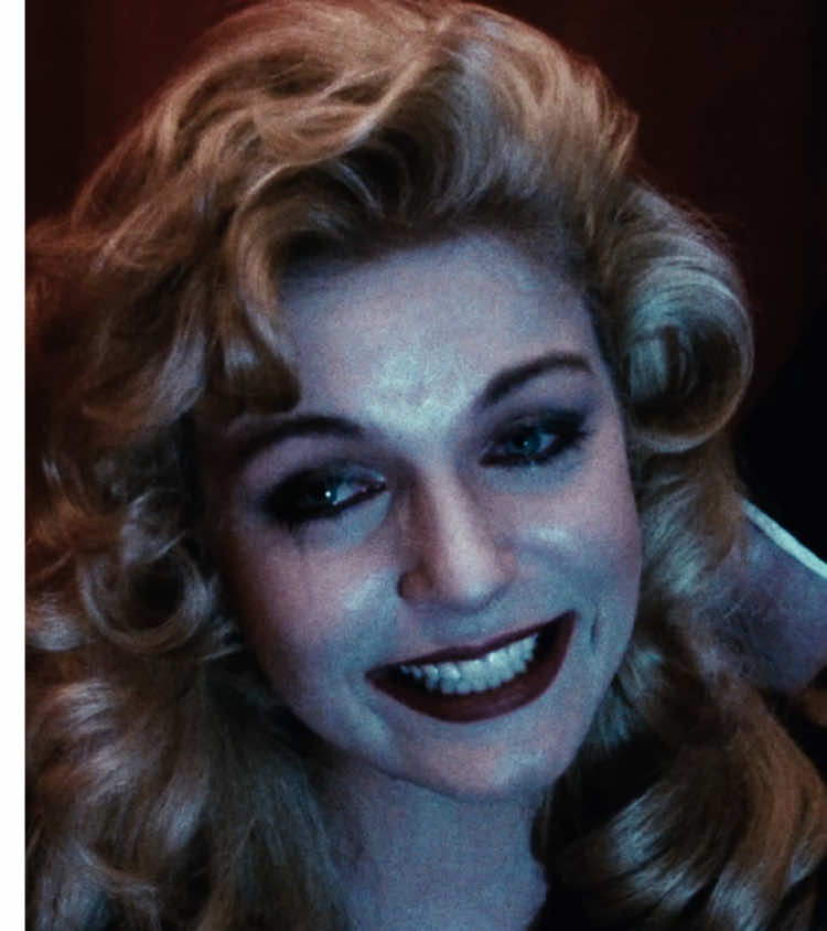 Laura Palmer V2 #LauraPalmer #TwinPeaks #TwinPeaksEdit #LauraPalmerEdit #TwinPeaksReturn 